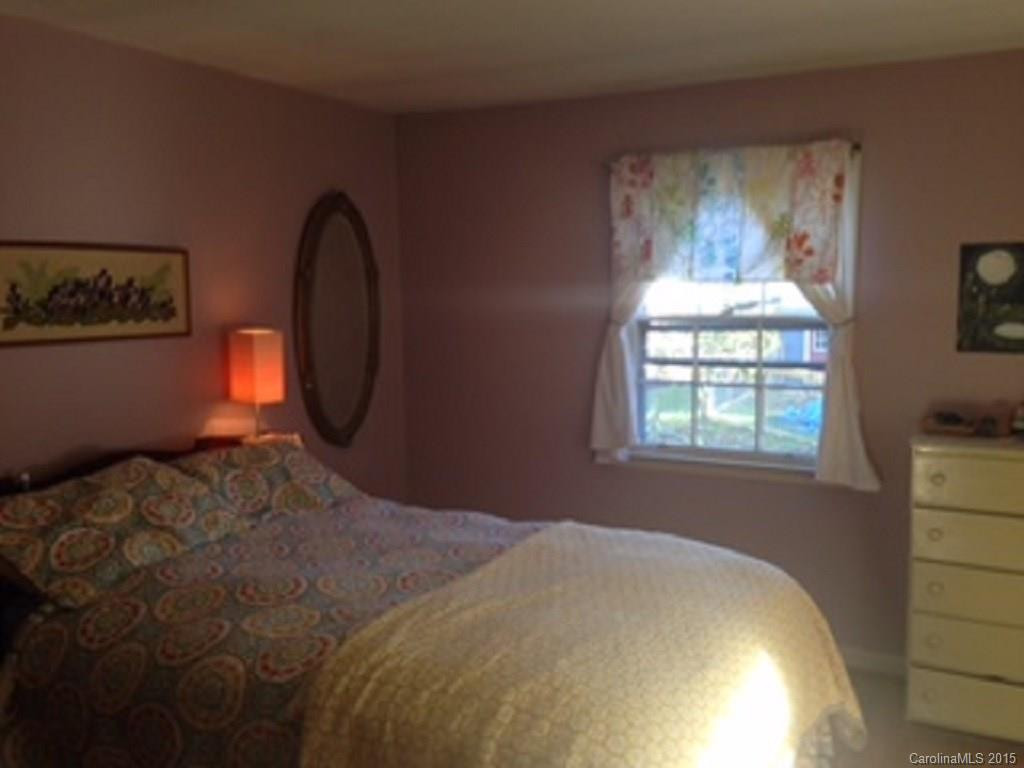 4 Ridgeway Drive - Photo 9