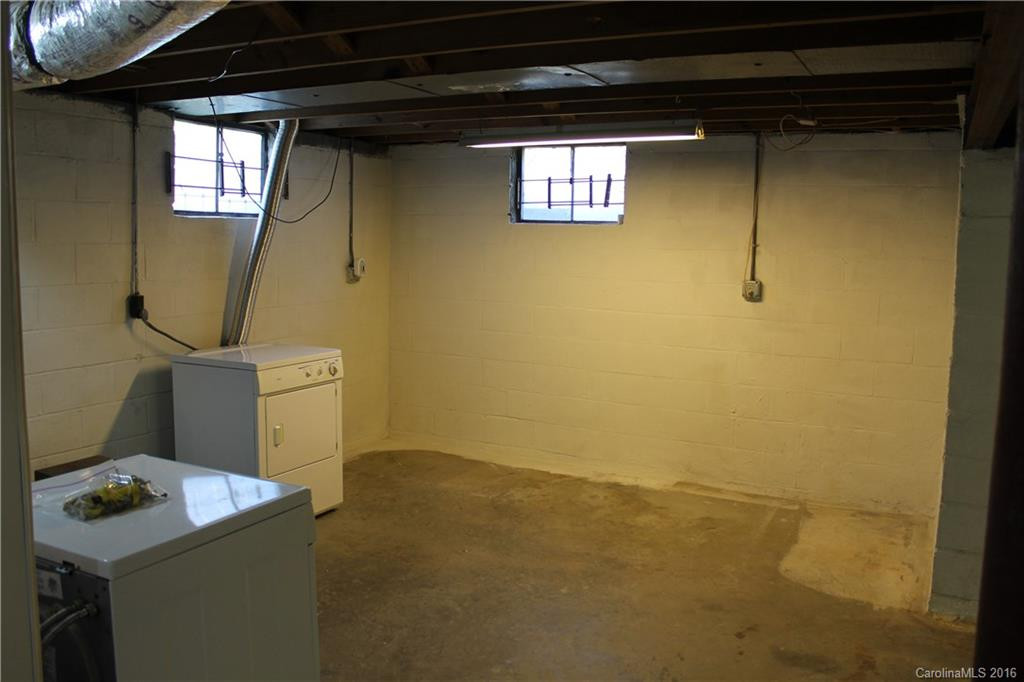 310 Lakewood Drive - Photo 15