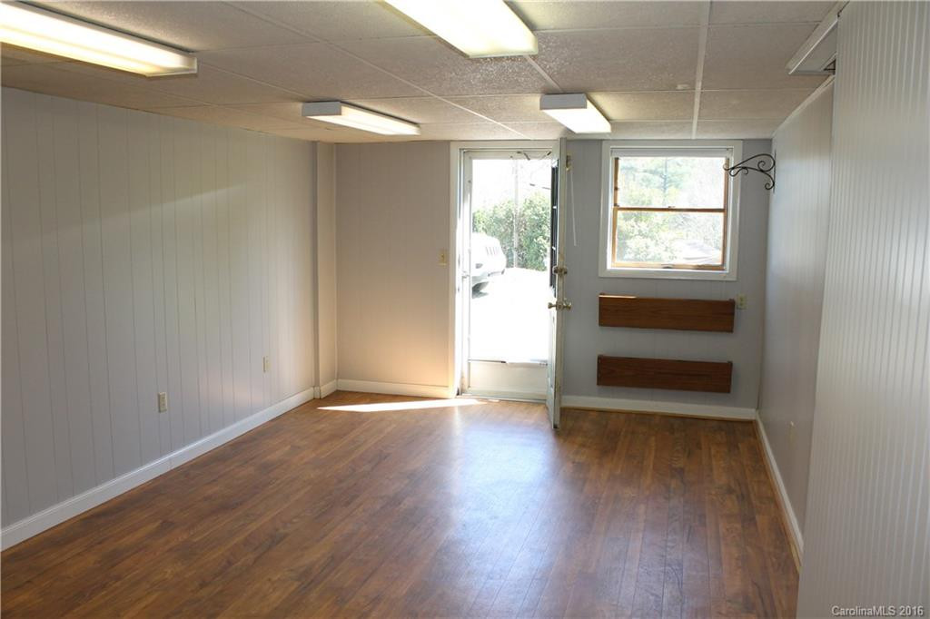 310 Lakewood Drive - Photo 17