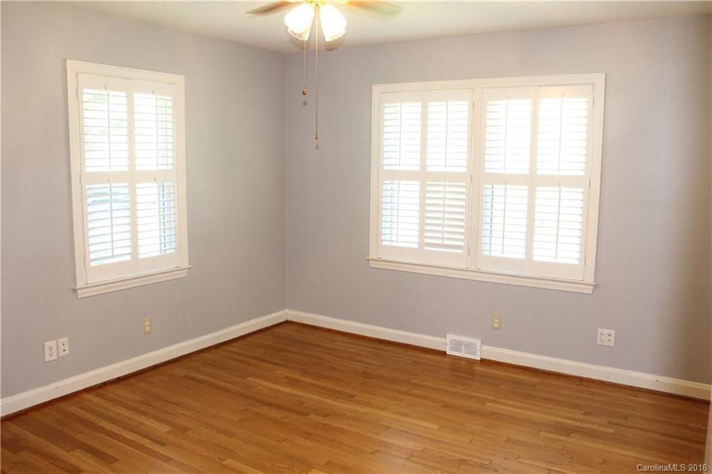 310 Lakewood Drive - Photo 8