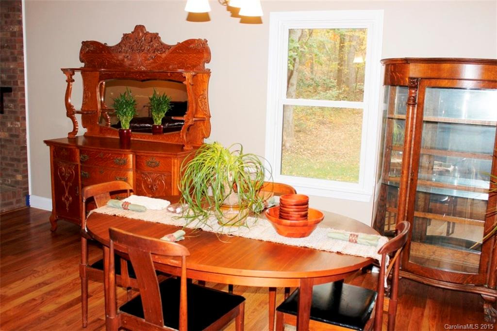 506 Burge Mountain Road - Photo 11