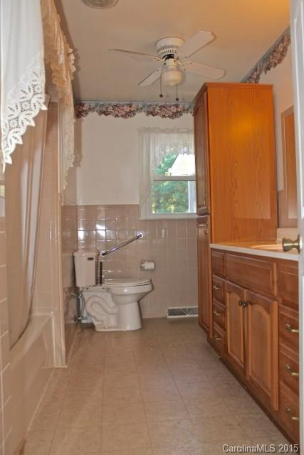 153 Brookwood Drive - Photo 11