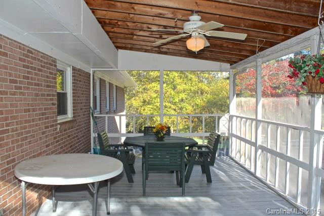 153 Brookwood Drive - Photo 3
