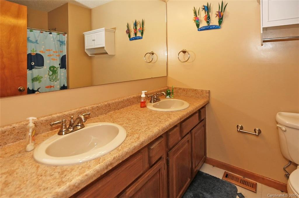 2 Oak Lane - Photo 13