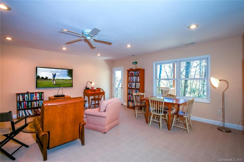 445 Qualla Circle #67/68 - Photo 17