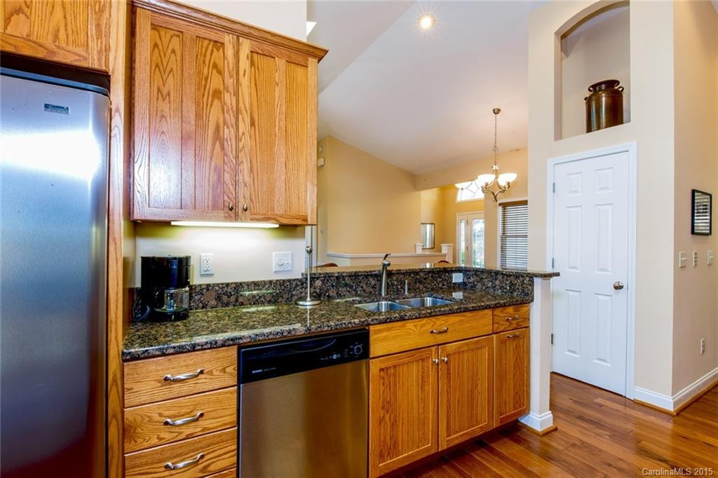 445 Qualla Circle #67/68 - Photo 9