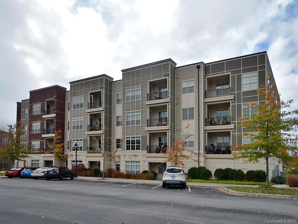 42 Schenck Parkway #107