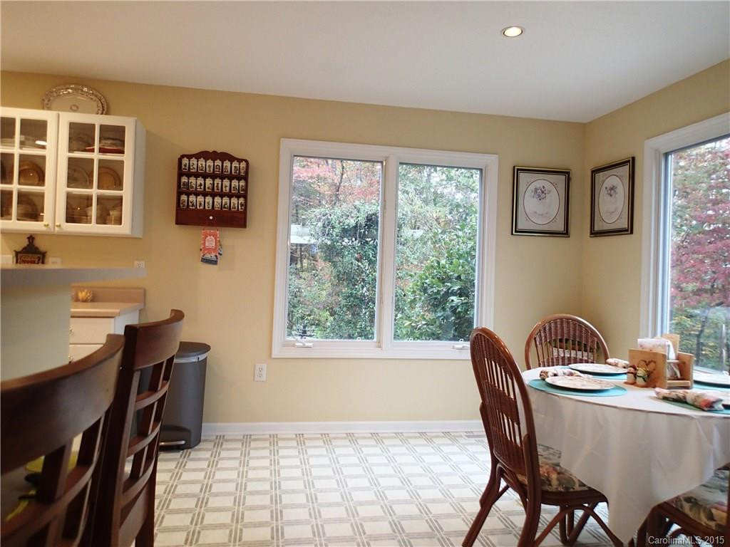 173 Sassafras Hill Drive - Photo 12