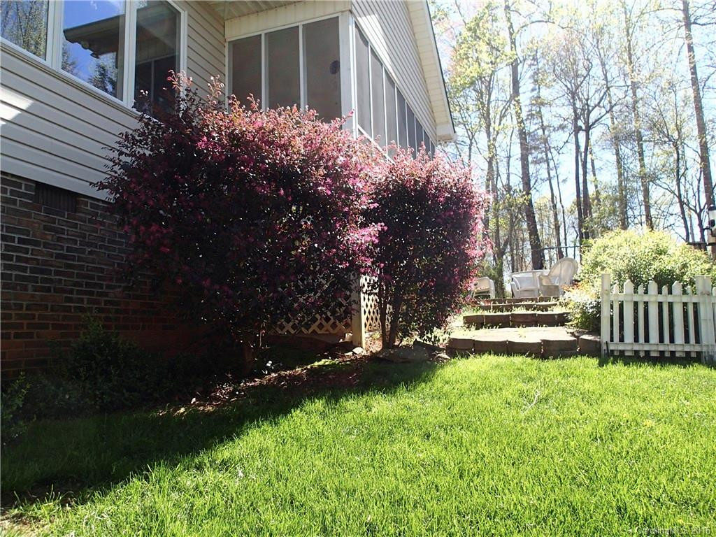 173 Sassafras Hill Drive - Photo 19