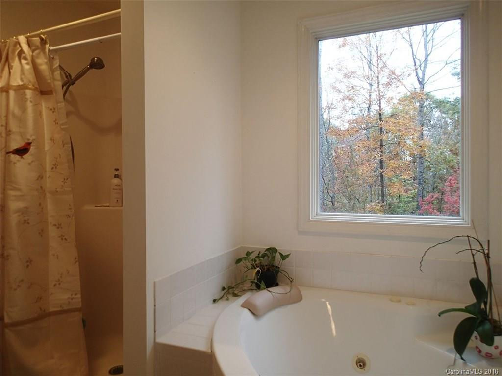 173 Sassafras Hill Drive - Photo 8
