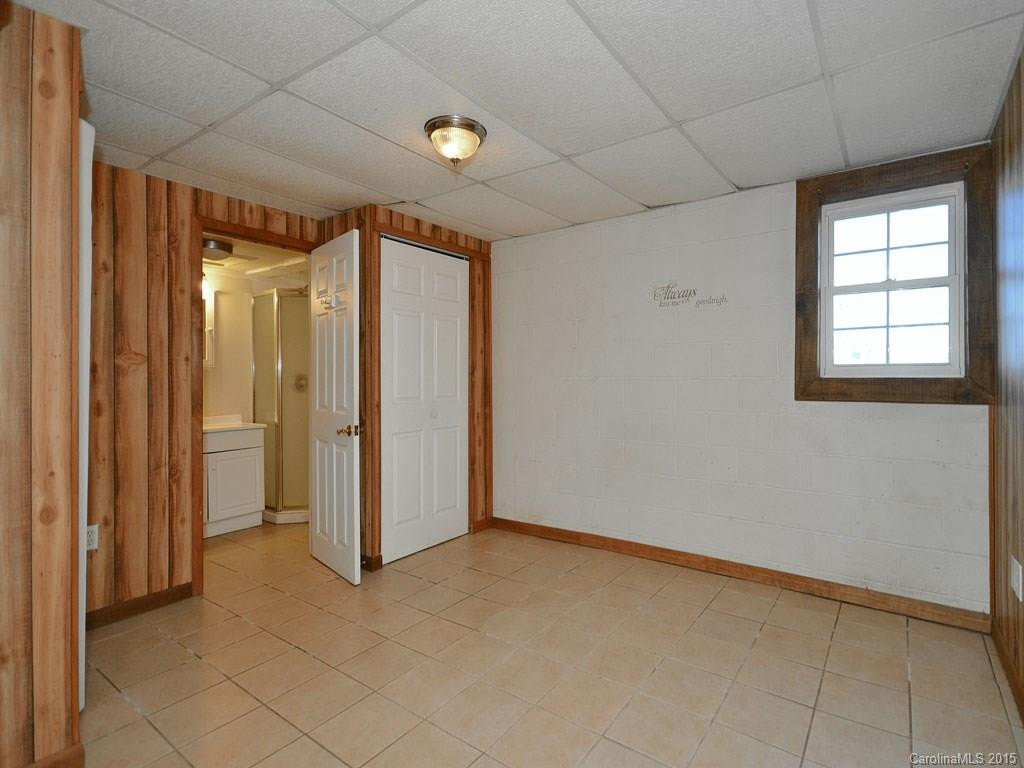 239 Hill View Drive - Photo 11