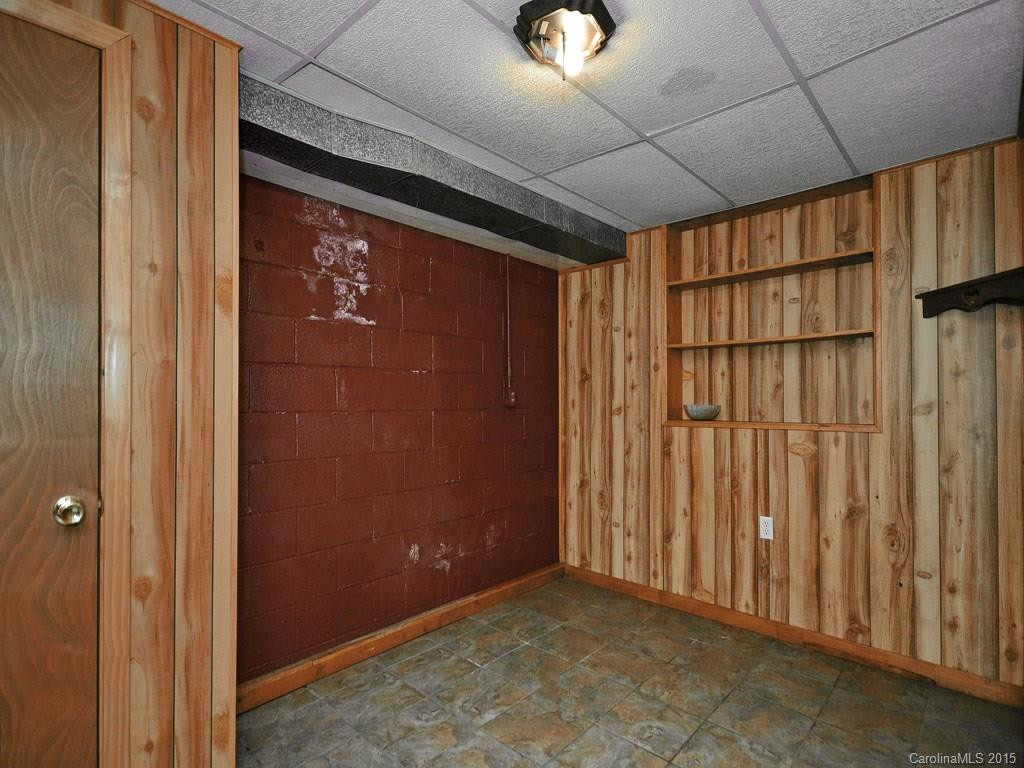 239 Hill View Drive - Photo 13