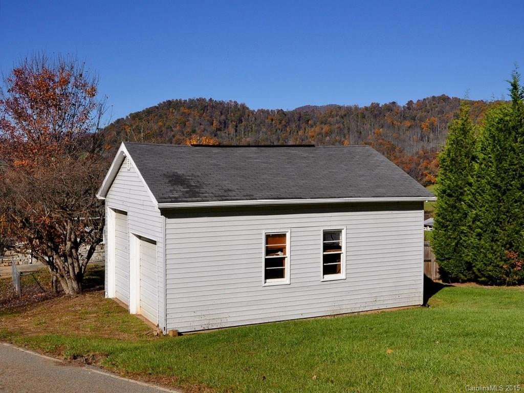 239 Hill View Drive - Photo 15
