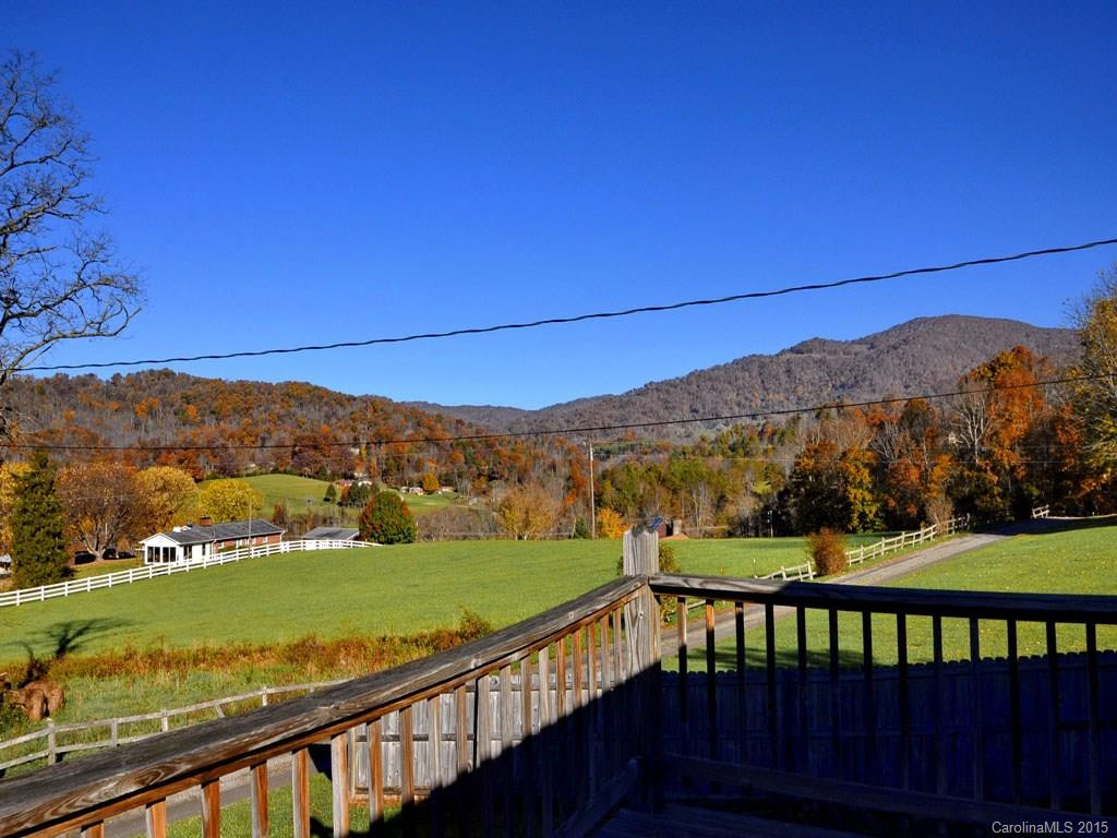 239 Hill View Drive - Photo 3