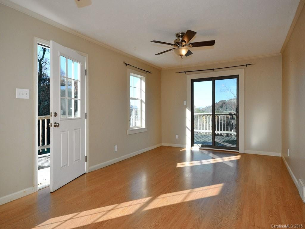 239 Hill View Drive - Photo 4