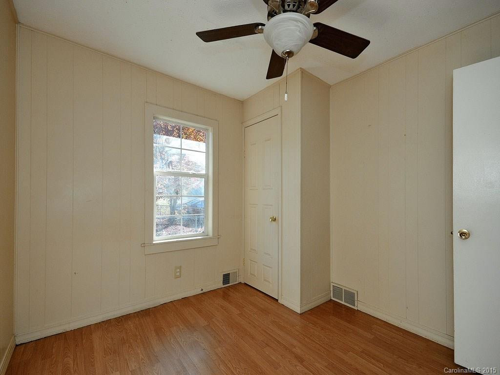 239 Hill View Drive - Photo 6
