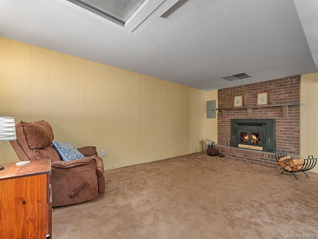 160 Richmond Hill Drive - Photo 15