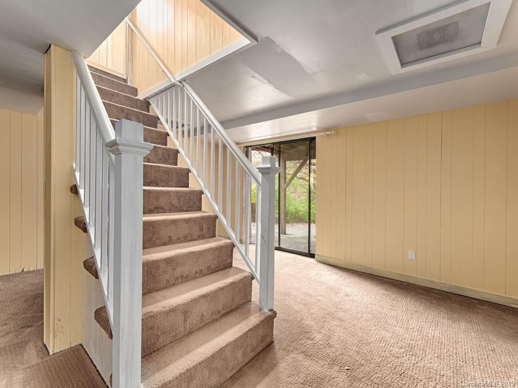 160 Richmond Hill Drive - Photo 16