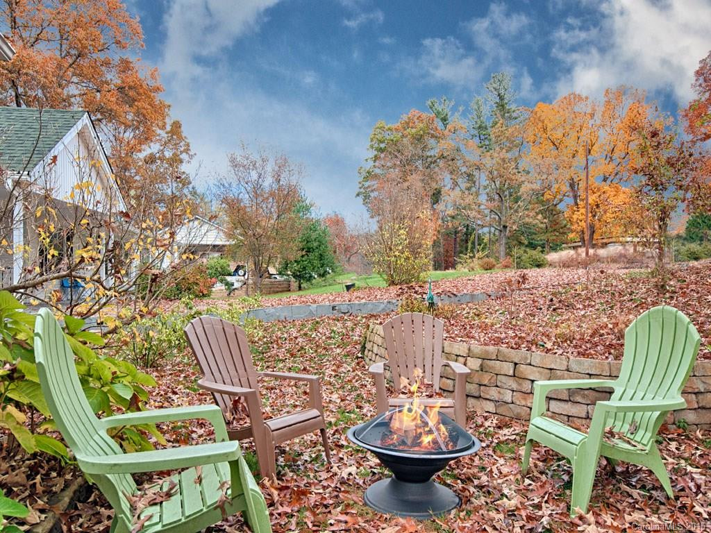 160 Richmond Hill Drive - Photo 3