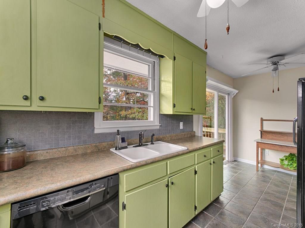 160 Richmond Hill Drive - Photo 9