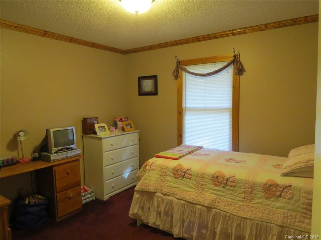 12 Maple Leaf Drive - Photo 6