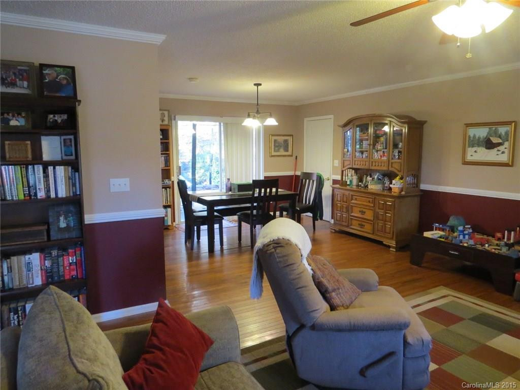 12 Maple Leaf Drive - Photo 10