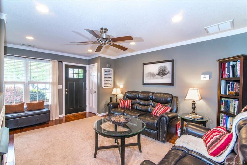 24 Lanceford Circle #24 - Photo 3