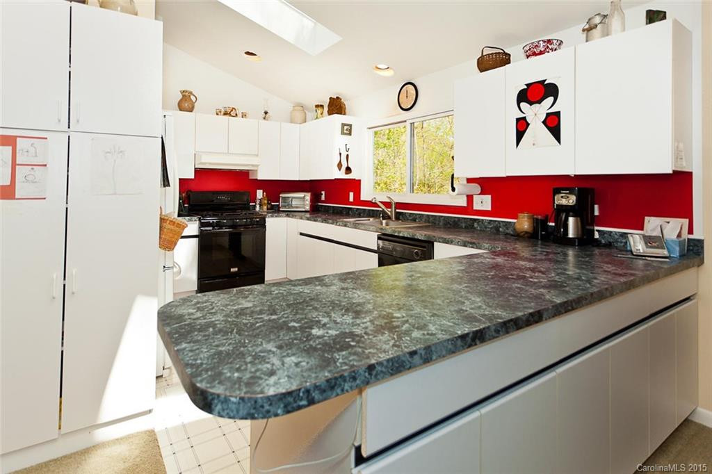157 Earlys Mountain Road - Photo 6