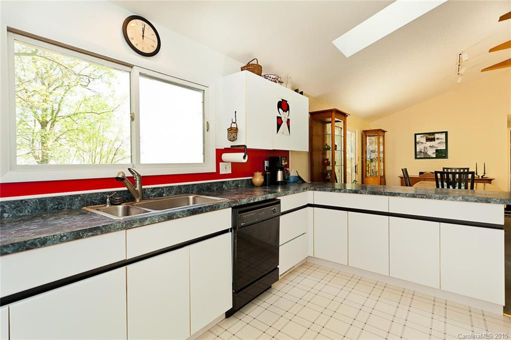 157 Earlys Mountain Road - Photo 7