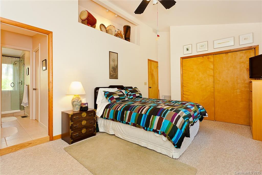 157 Earlys Mountain Road - Photo 8