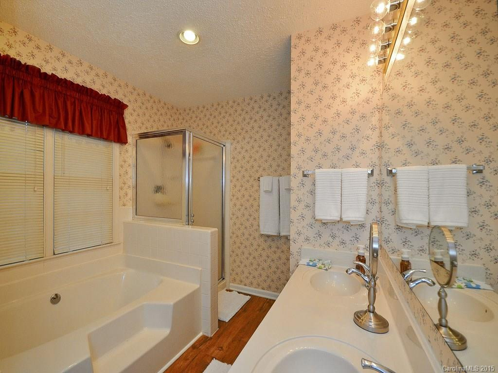 5 Strathmore Drive - Photo 10