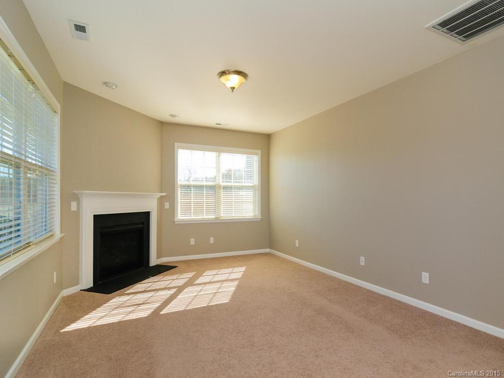 10 Maxim Court - Photo 19