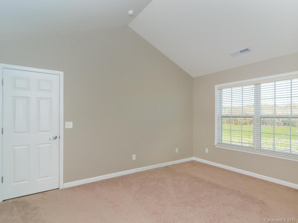 10 Maxim Court - Photo 21