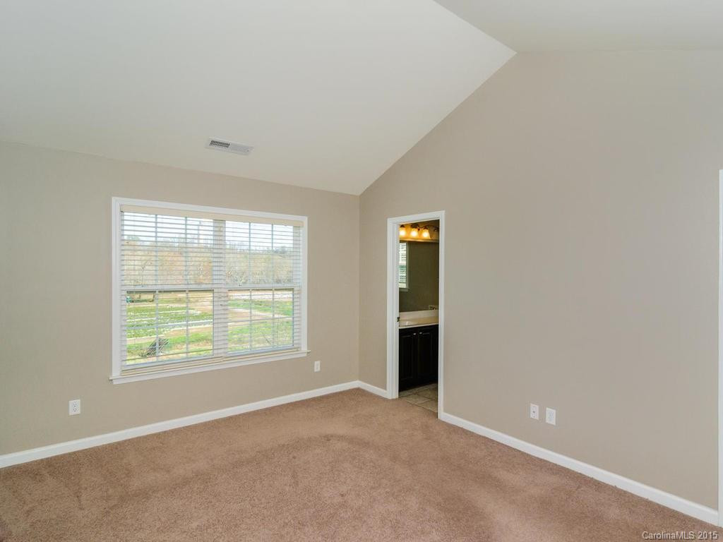 10 Maxim Court - Photo 24