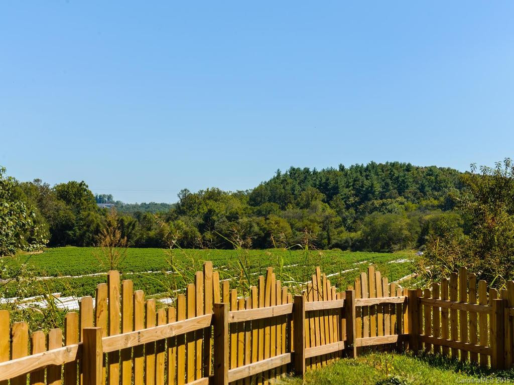10 Maxim Court - Photo 6