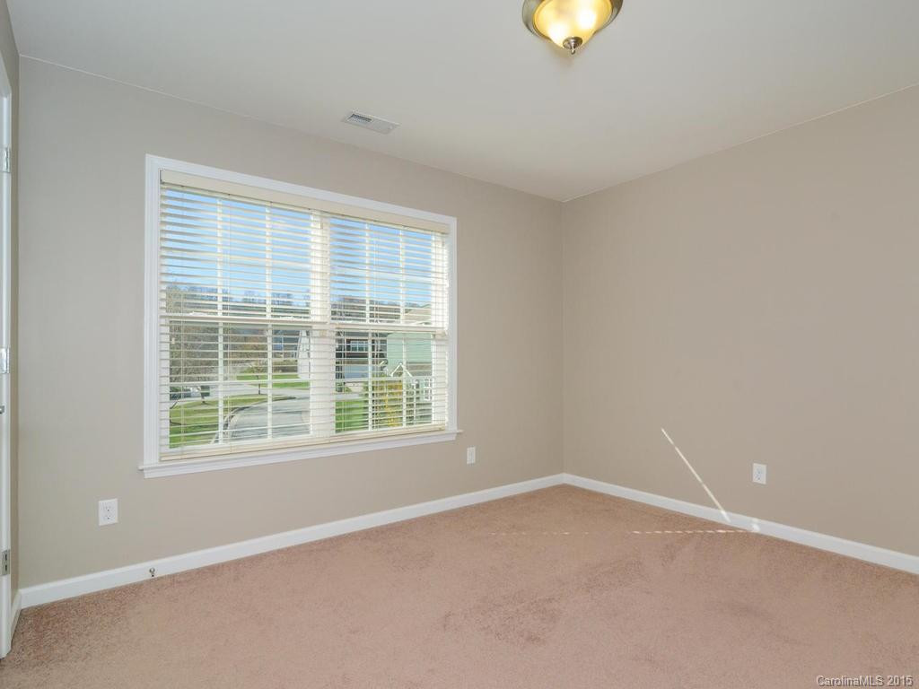 10 Maxim Court - Photo 10