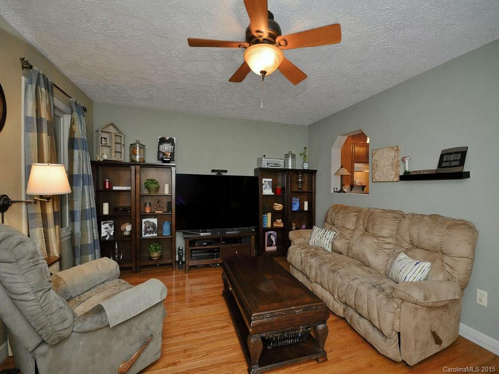 44 Sleepy Hollow Lane #2 - Photo 2