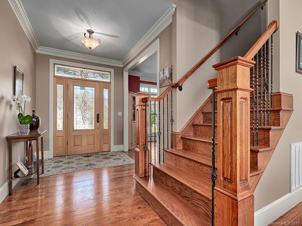 37 Carland Drive - Photo 2