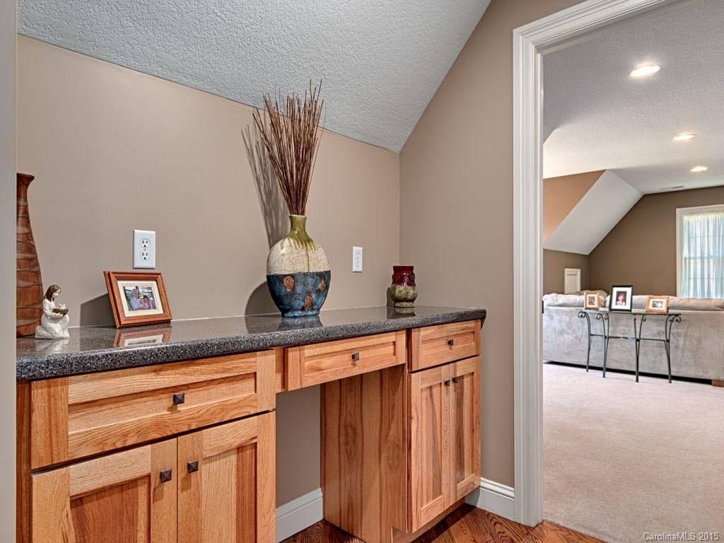 37 Carland Drive - Photo 18
