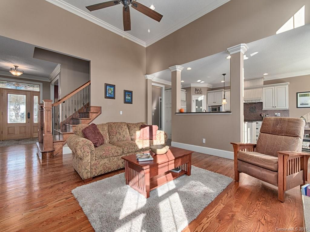 37 Carland Drive - Photo 5