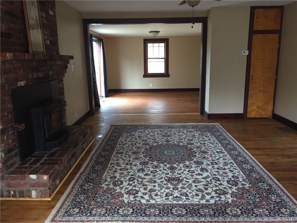 2252 Riceville Road - Photo 2