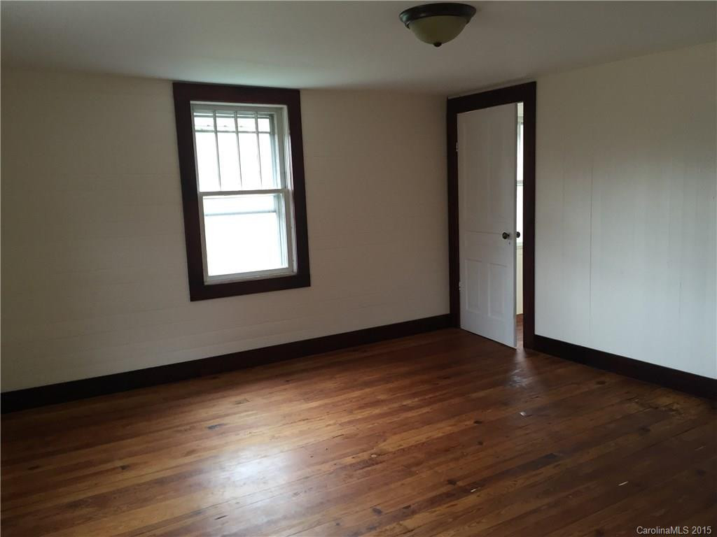 2252 Riceville Road - Photo 13