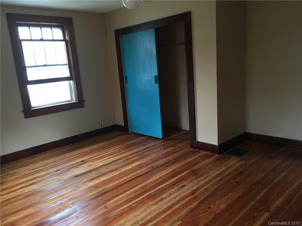 2252 Riceville Road - Photo 10