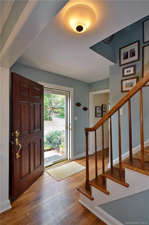 106 Stuyvesant Road - Photo 2