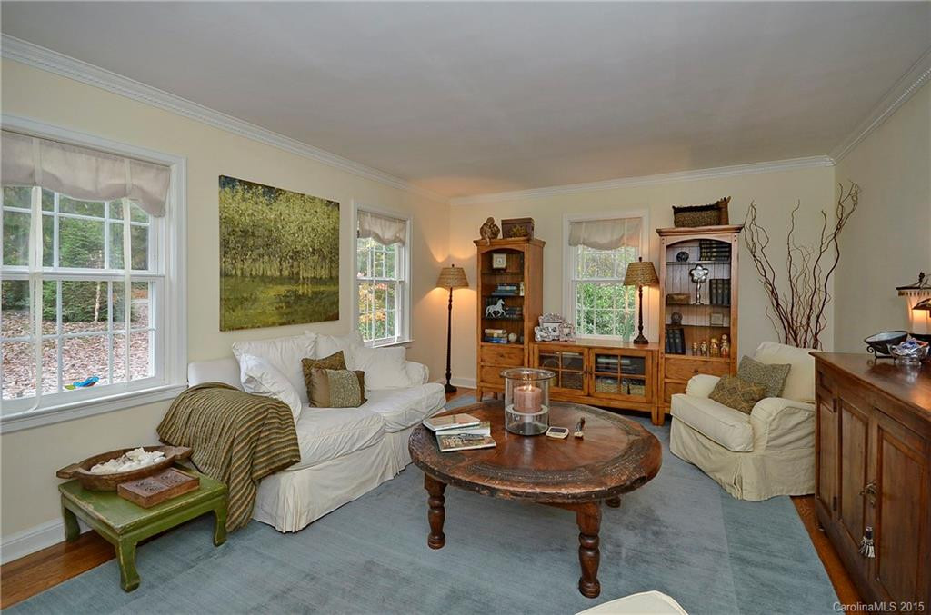 106 Stuyvesant Road - Photo 3