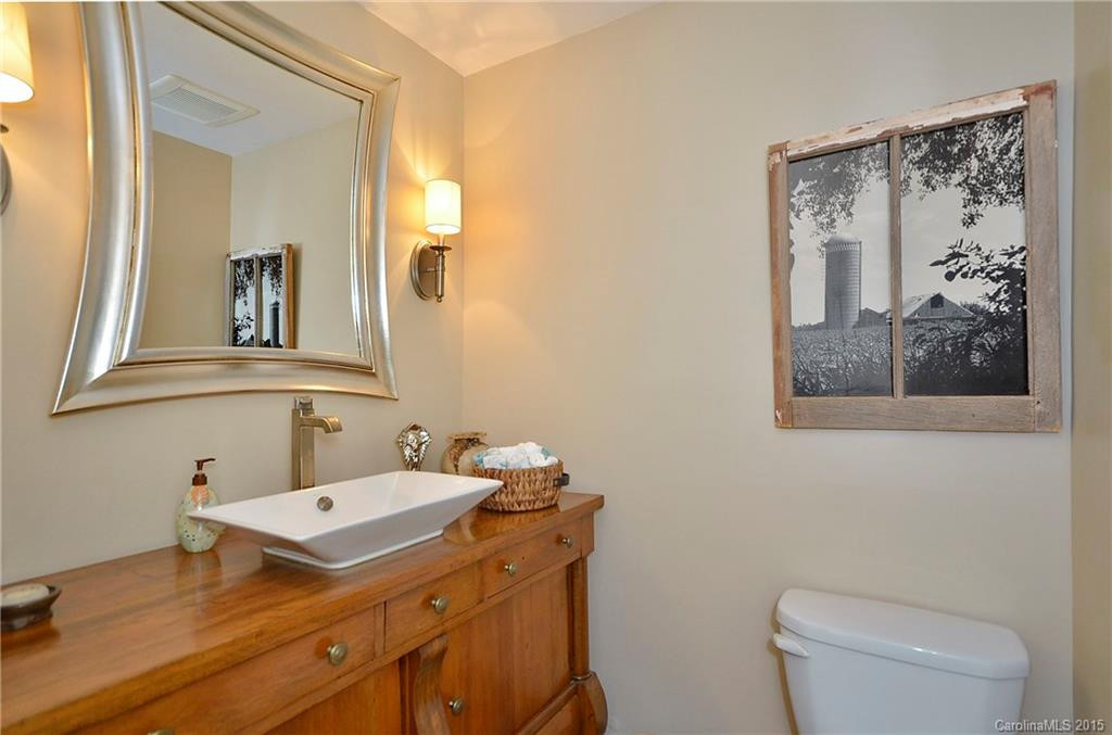 106 Stuyvesant Road - Photo 9