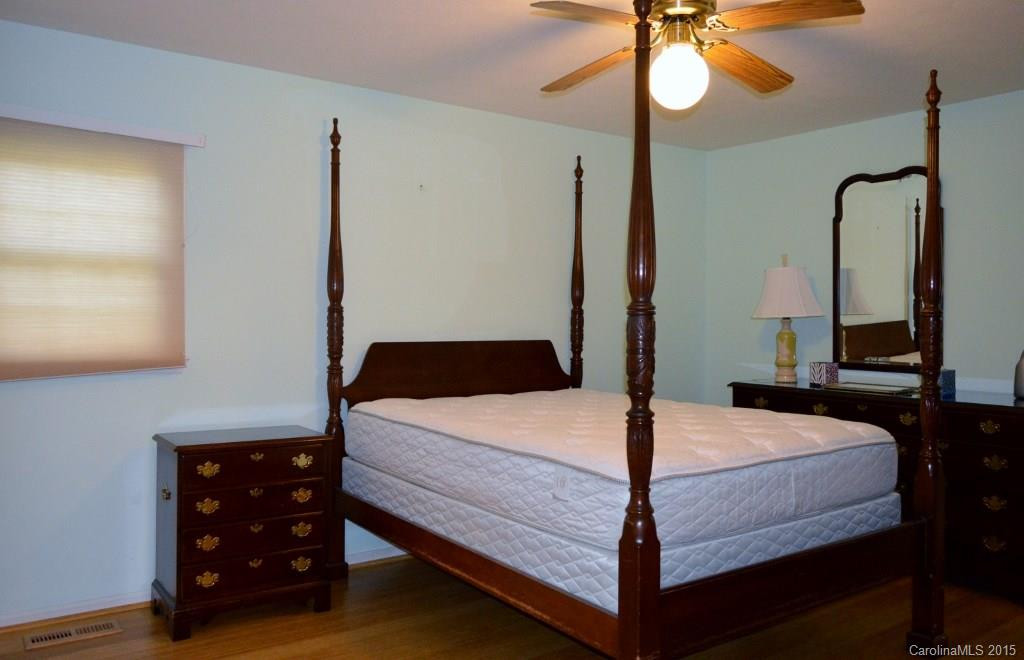 130 Hague Drive #5 - Photo 8