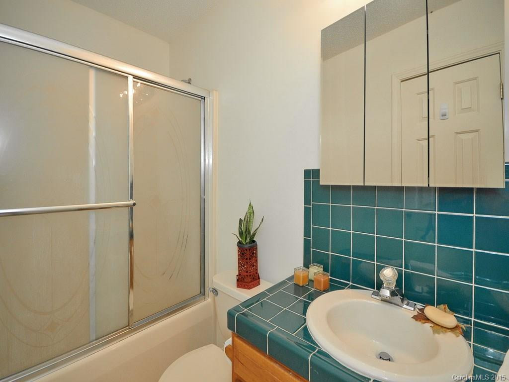 10 Harrisland Drive - Photo 8