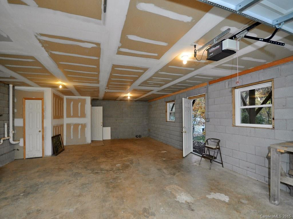 10 Harrisland Drive - Photo 10