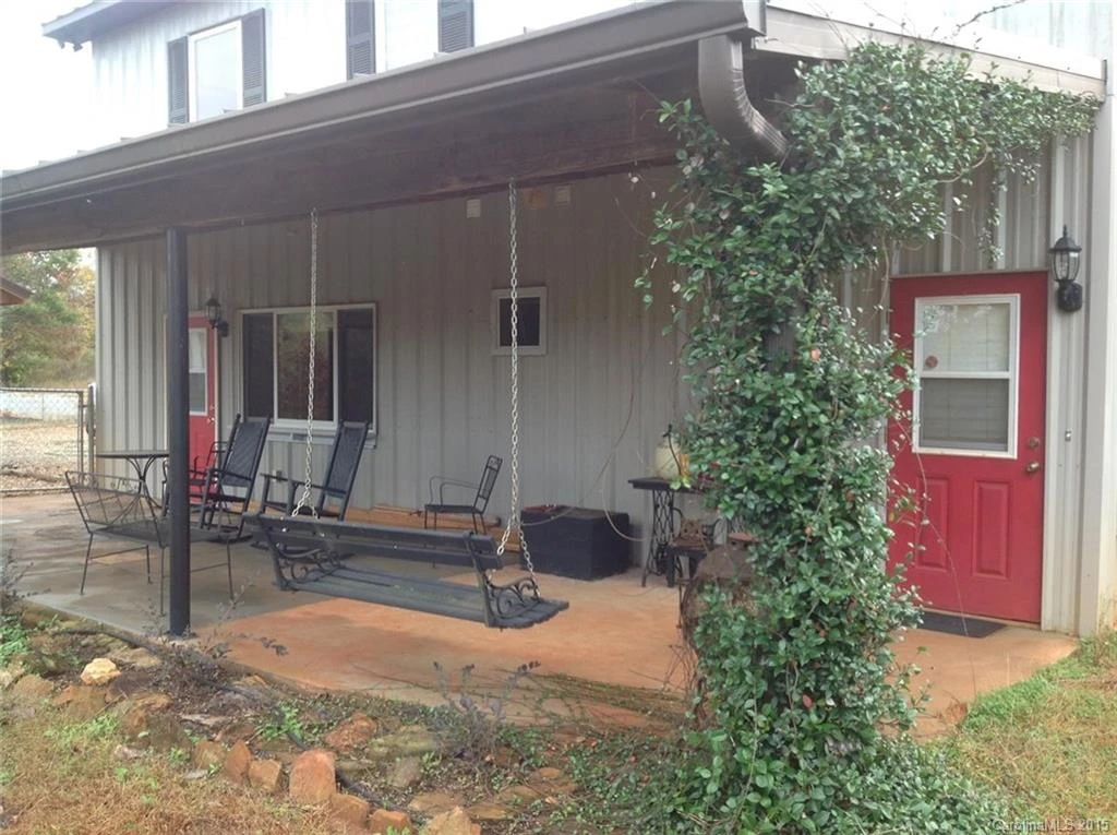 833 Hidden Lane